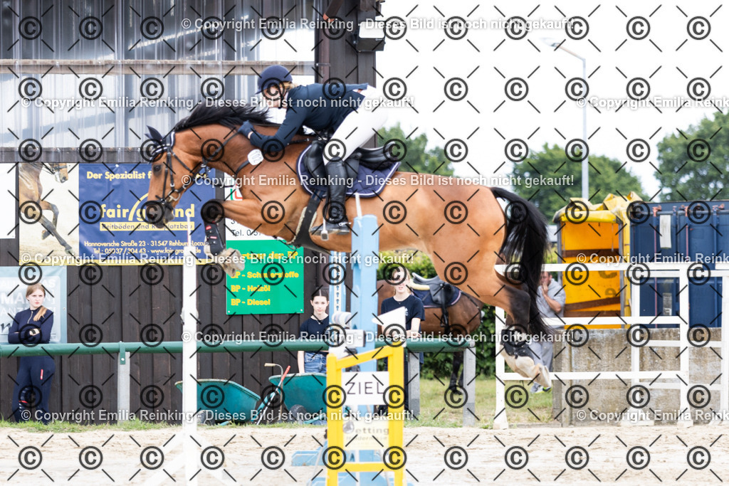 CL5A5623 | Emilia Reinking Fotografie - Realisiert mit Pictrs.com