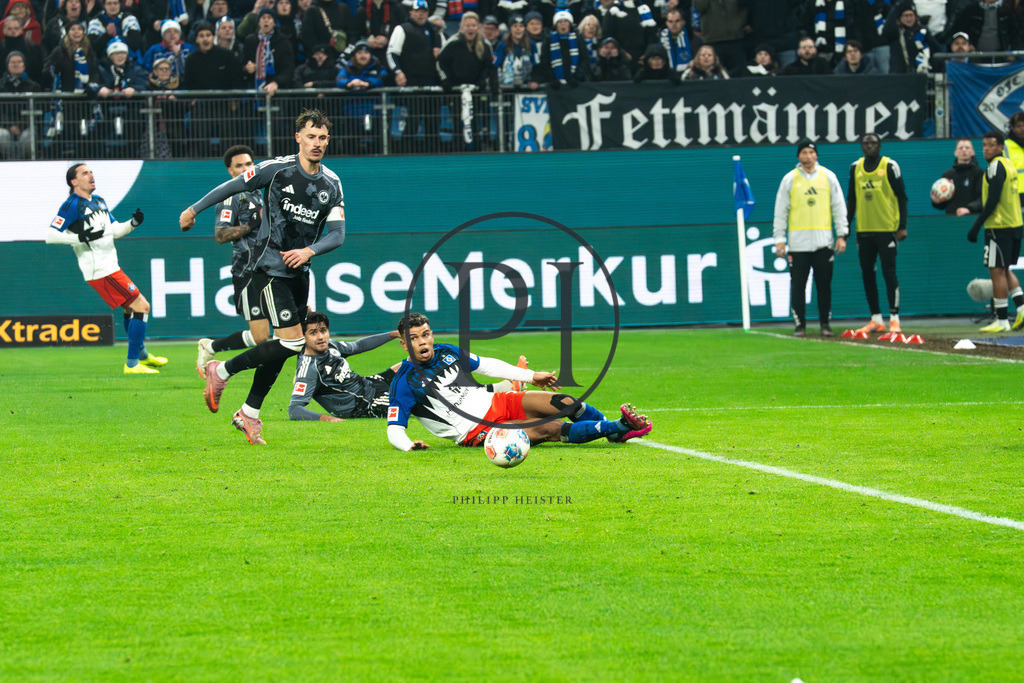 15.Spieltag HSV - SGE_SC-18 | Philipp-Heist - Realisiert mit Pictrs.com