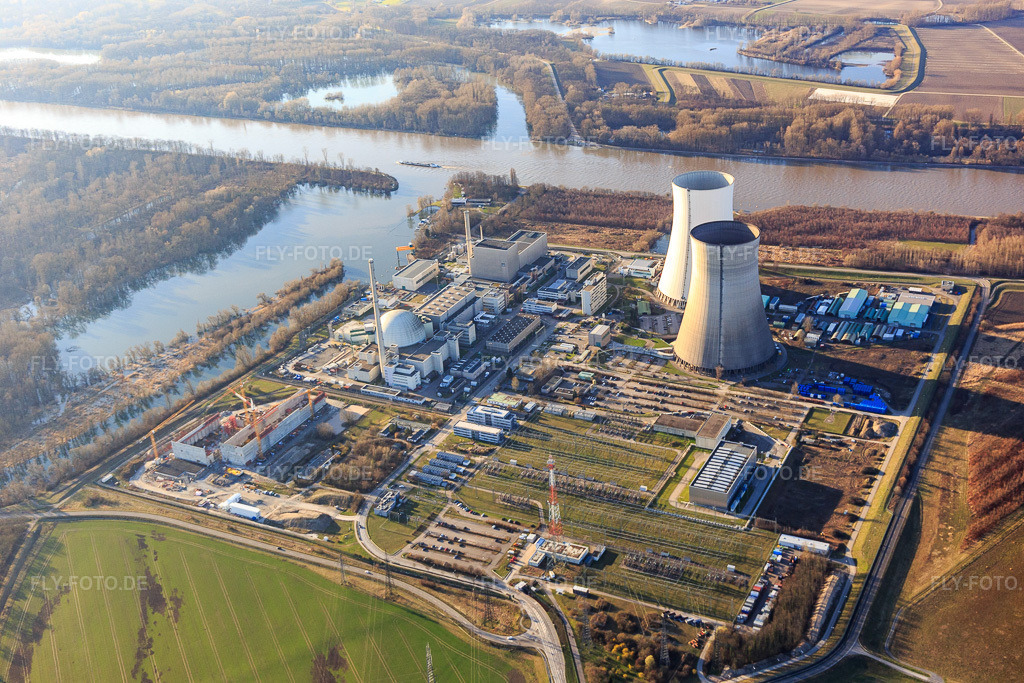 Luftbild: Kernkraftwerk Philippsburg am Rheinufer in Philippsburg im Bundesland Baden-Württemberg in Deutschland. Foto: IMG_097337.jpg vom 10.03.2017 durch Werner Riehm/FLY-FOTO.de