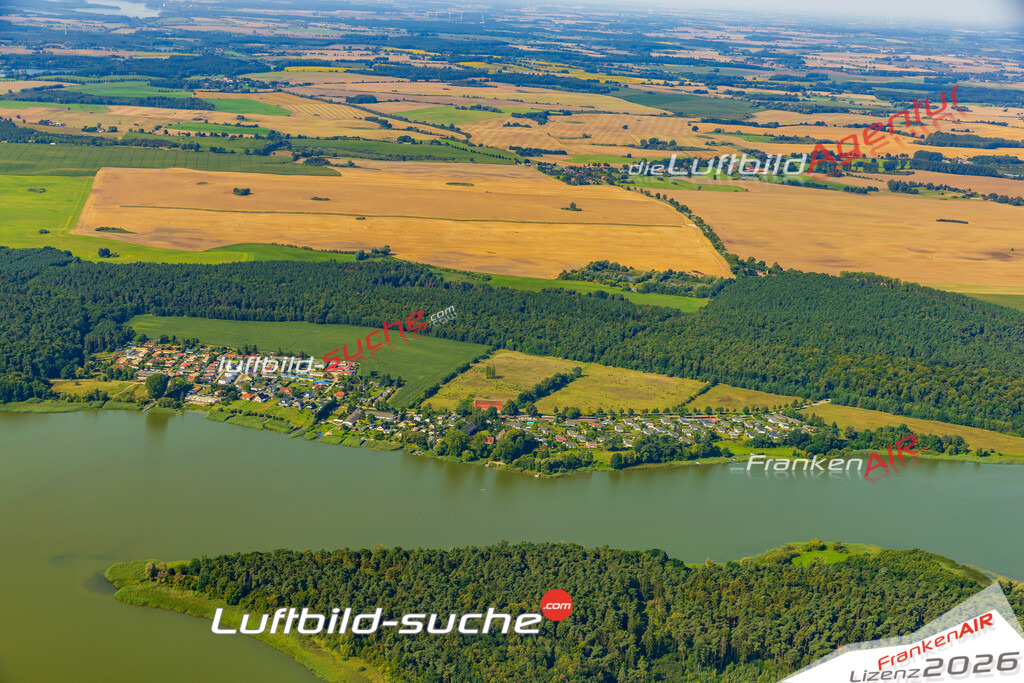 Zurow Bild- Das Luftbild wurde 2025 vom UL-Flugzeug heraus erstellt ( keine Drohne bzw. Drohnenaufnahme ) - Hochauflösende Luftaufnahme -Nicht vergleichbar mit Google Maps oder Satelittenbilder- Die Geschenkidee !Mit Lizenz und Bildrechte bestellbar - CC
