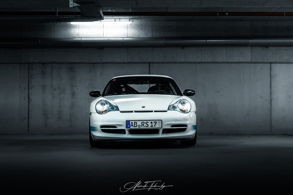 R6AT6450 _Alexander Tschuncky | Entdecken Sie die faszinierende Welt von Alexander Tschuncky Arts: Kreative Fotografie, atemberaubende Automobilkunst und hochwertiger Bilderdruck. Lassen Sie sich inspirieren! - Realisiert mit Pictrs.com