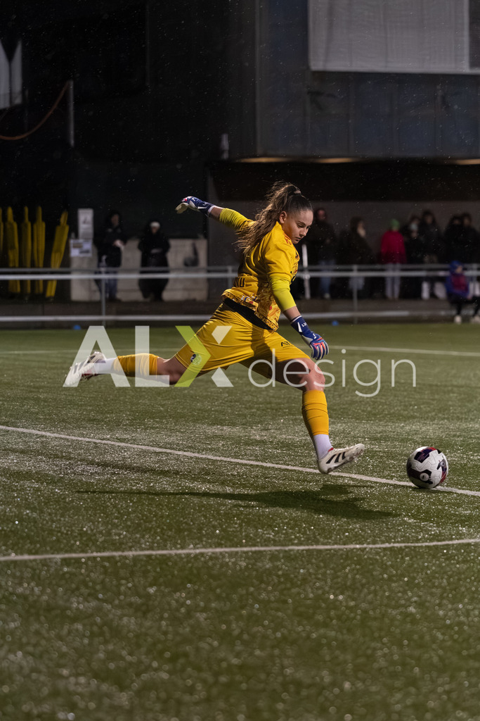 Fußball I Frauen I Saison 2025-2026 I AXA Women's Super League | Women I 14. Spieltag I Grasshoppers Club Zürich - FC Luzern I 14.02.2026 | 1 Lea Kramoviku (CH) (FC Luzern) – Tor - Realisiert mit Pictrs.com