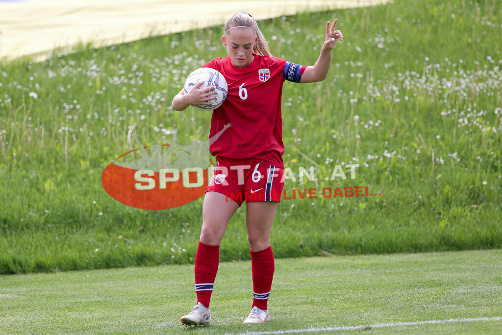 Norwegen U19  Bulgarien U19 | Julie Aune Jorde (Norway #6) ; Norwegen U19  Bulgarien U19 am 13.05.2022 in Wels
(Huber Arena), AUSTRIA, (Photo by Ernst Krawagner sport-fan.at) - Realisiert mit Pictrs.com