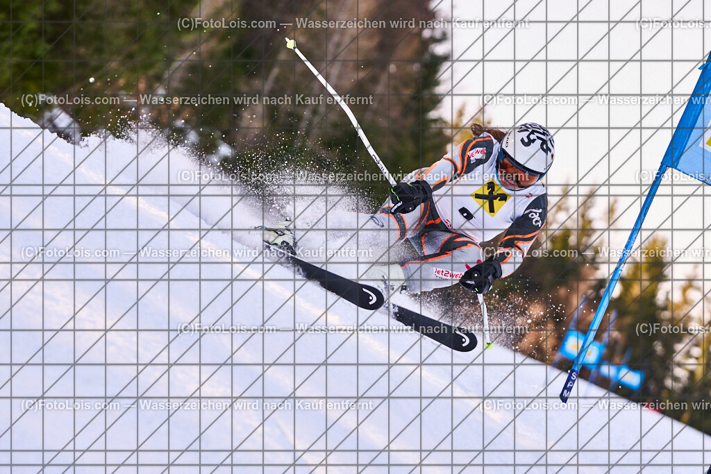 ALP0118_MastersCup-RTL-I_LKHF_Popp Michaela | NÖ Raiffeisen MastersCup, Jugend - Damen - Herren, Riesentorlauf-Rennen 1 auf der Fuchswaldpiste, durchführender Verein: Schiklub Lackenhof, So 9. Februar 2025.