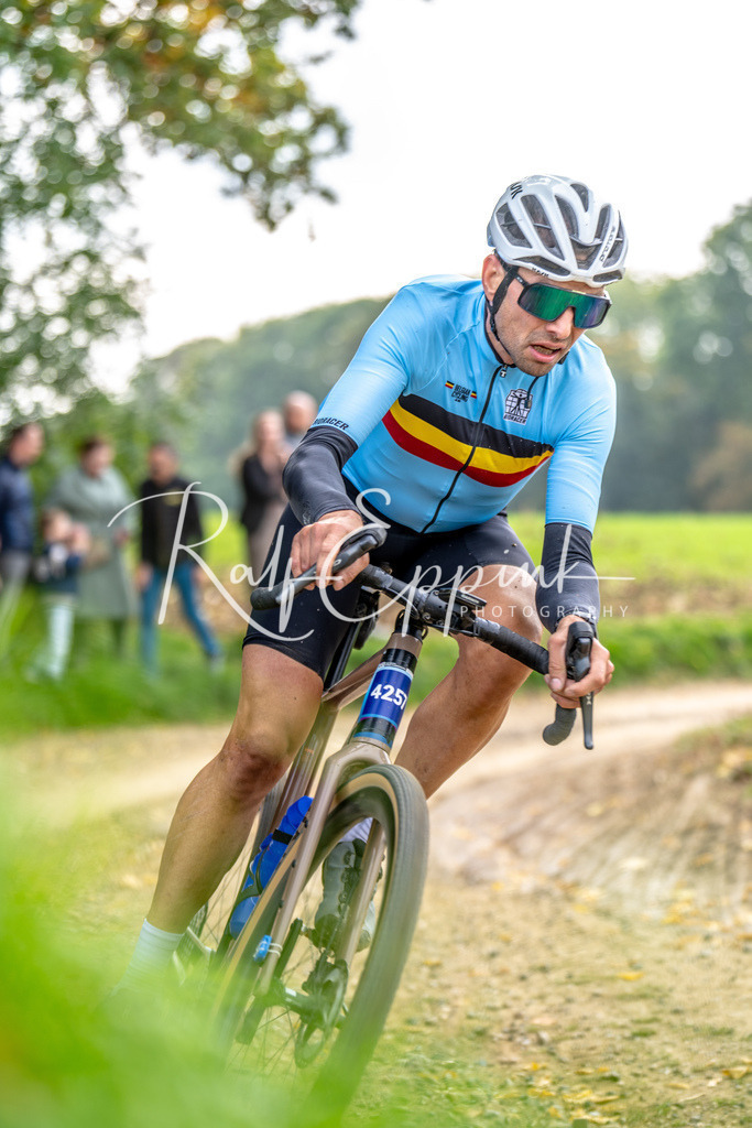 Ralf Eppink Photography 20251012_DSC03593 | Sportfotografie, Eventfotografie, Porträtfotografie, Radsport Fotograf, Triathlon Fotograf, Düsseldorf Fotograf, Köln Fotograf, Actionfotografie, Teamfotografie, Peoplefotografie, Business Portraits, Veranstaltungsfotografie, Reportagefotografie - Realisiert mit Pictrs.com