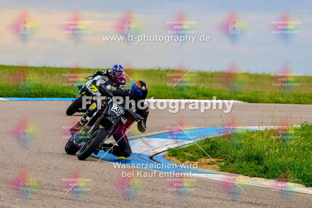 MotoTeam-1693 | Hier findet Ihr Bilder von Touristenfahrten auf der Nürburgring Nordschleife oder von anderen Veranstaltungen die ich besucht habe. Viel Spass beim Durch Schauen 