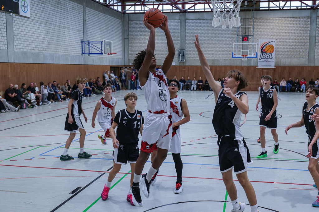 JBBL BAYER GIANTS vs Team BonnKöln RAG-30 | Fotos von Basketballspielen aus dem Raum NRW fotografiert von Gero Mueller-Laschet und Daniel Schaefer - Realisiert mit Pictrs.com