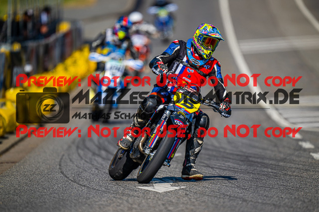 MaZZes_FotoMatrix_230609_5352 | UE40