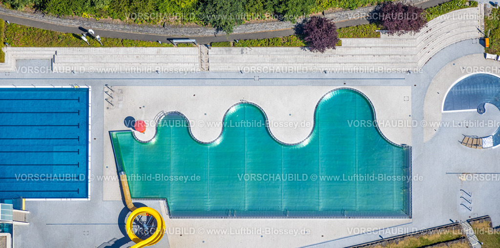 Witten220809135 | Luftbild, Freibad Annen mit Wasserrutsche, Annen, Witten, Ruhrgebiet, Nordrhein-Westfalen, Deutschland