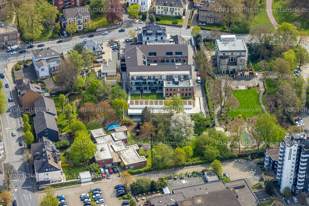 Witten230402521 | Luftbild, Baustelle Wohnhäuser für Lofts auf dem ehemaligen Scharfen Gelände sowie Scharfen Villa und Gustav Lohmann Villa, Witten, Ruhrgebiet, Nordrhein-Westfalen, Deutschland