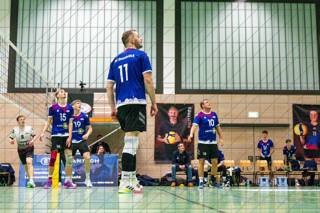 Oberliga 1 Männer 25/26 | VC Osnabrück I vs. Bremen 1860 II | 13.12.25: Oberliga 1 Männer 25/26 | VC Osnabrück I vs. Bremen 1860 II / Osnabrück / Deutschland  //   CREDIT:www.bullenfotos.de, Martin König, Hörner Weg 40, D-49078 Osnabrück, +4917663732967 // Nutzung und Weitergabe nur zu den vereinbarten Zwecken. Presseanfragen an Ersteller. Alle Rechte beim Ersteller. Honorierung nach MFM. - Realisiert mit Pictrs.com