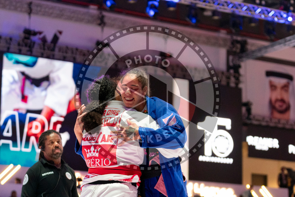 20231109PBB4617 | Fighters compete during the AJP World Professional Championship in the Mubadala Arena in Abu Dhabi, Arab United Emirates, on November 9, 2023.