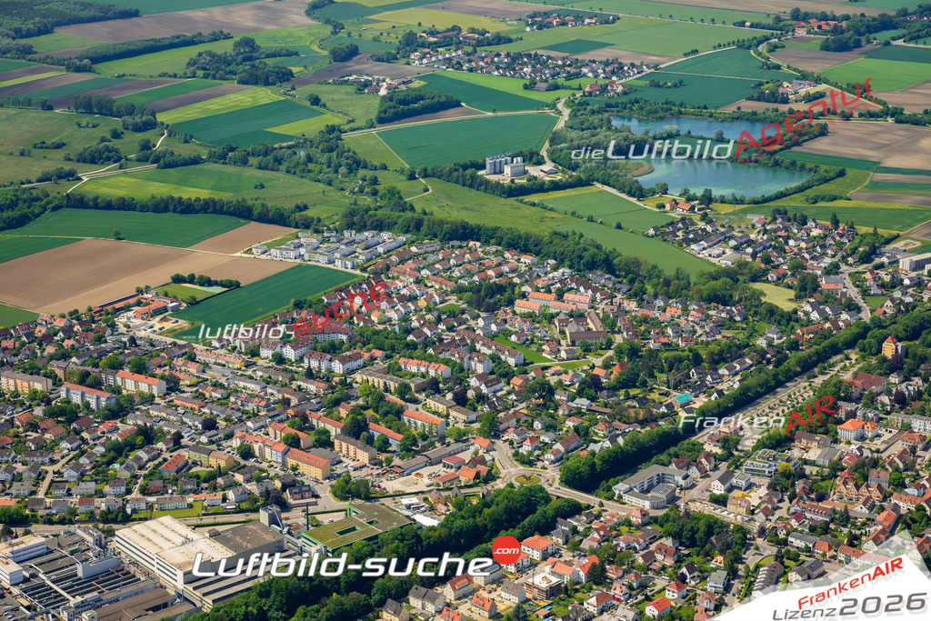 Aktuelles Luftbild von  Friedberg - Die Luftaufnahme wurde 2023 vom UL-Flugzeug aus erstellt ( keine Drohne ) - Hochauflösende Luftaufnahme - Für grossformatige Ausdrucke geeignet. Die Geschenkidee !Mit Lizenz und Bildrechte bestellbar