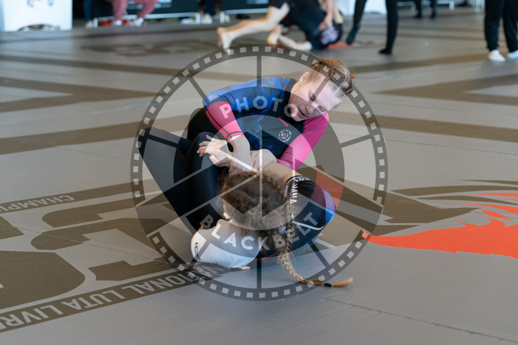 20250329PBB3083 | Fighters compete during the International Luta Livre (ILLCS) Germany IX Spring 2025 Competition spring on March 29, 2025 in Hannover, Germany.© Chiara Dazi