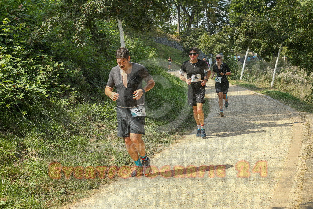 250824_1439_EX1_7004 | Sportfotografie im Rhein-Sieg Kreis, Köln, Bonn, NRW, Rheinland Pfalz, Hessen, etc. Unser Tätigkeitsfeld umfasst den Laufsport vom Volkslauf über den Marathon, Duathlon, Triathon bis zum Ultralauf wie Kölnpfad Ultra oder Schindertrail.