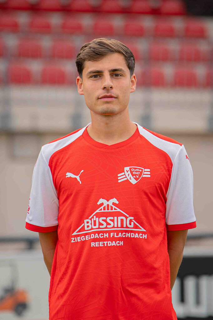 Fußball I Herren I Saison 2026-2027 I Mannschaftsfoto  I 03093 | jns.sportfotos - Realisiert mit Pictrs.com