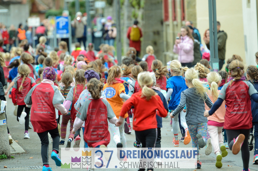 AOK JuniorCup 400m | 3Koenigslauf 2023 - Realisiert mit Pictrs.com