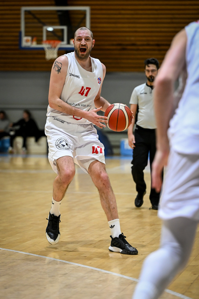 gml_100 | Fotos von Basketballspielen aus dem Raum NRW fotografiert von Gero Mueller-Laschet und Daniel Schaefer - Realisiert mit Pictrs.com
