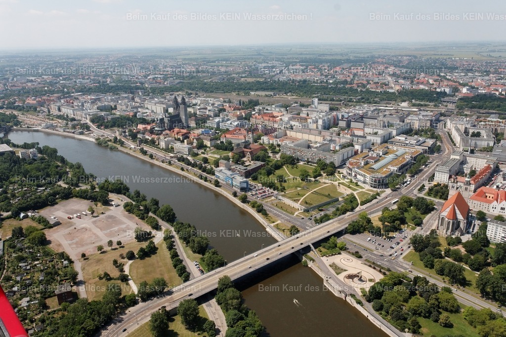 IMG_1776_optimiert_raw | Die Magdeburger Platte® - das sind die schönsten Luftbilder von Magdeburg & Sachsen-Anhalt auf Acryl, Leinwand oder zum Download. Das ist Luftbildfotografie & Luftbildaufnahmen mit Drohne & Flugzeug.  - Realisiert mit Pictrs.com