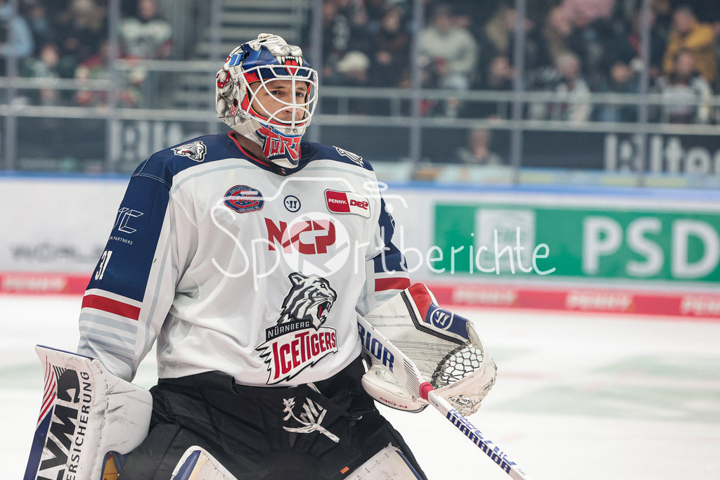 Augsburger Panther - Nürnberg ICE Tigers | Niklas TREUTLE (NIT #31) in Aktion