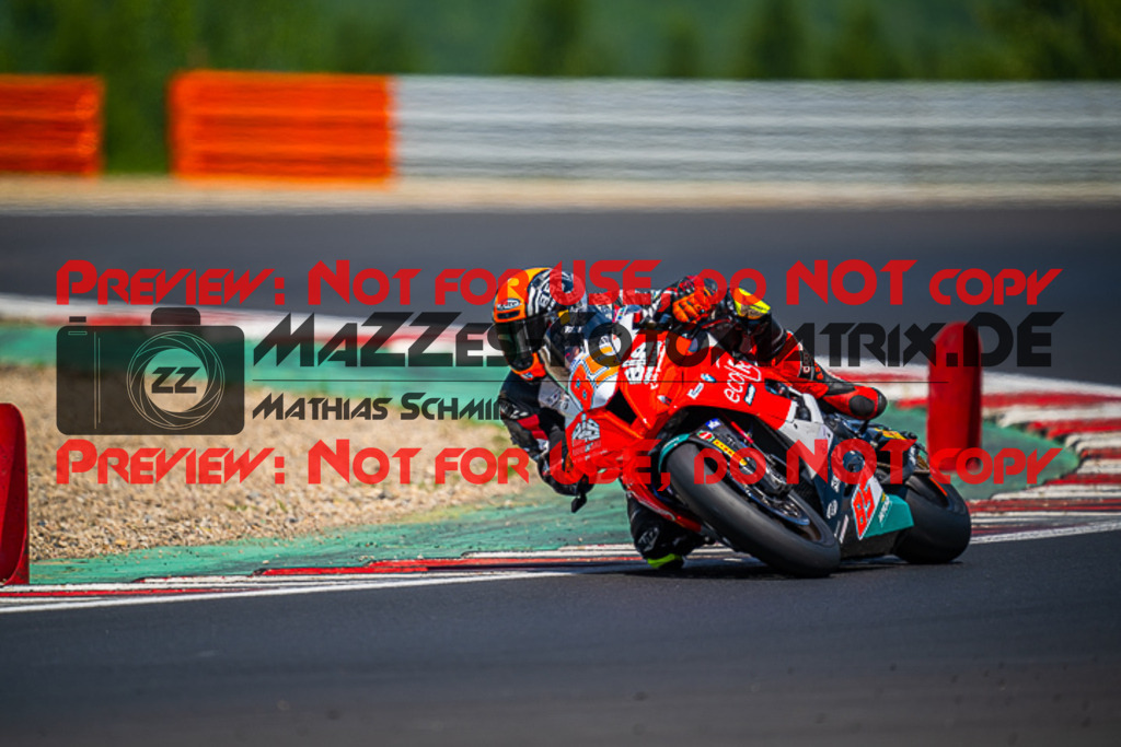 MaZZes_FotoMatrix_220626_0226 | IDM1000