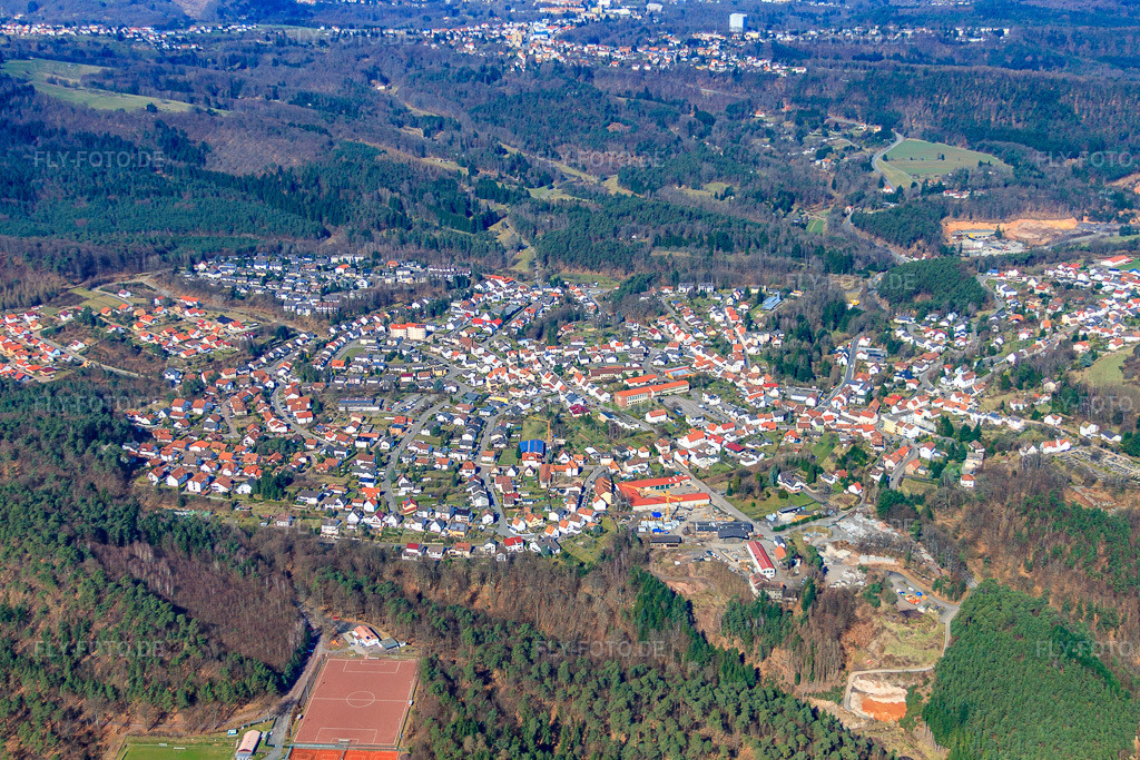 Luftbild: Stadtansicht im Pfälzerwald in Lemberg im Bundesland Rheinland-Pfalz in Deutschland. Foto: IMG_38422.jpg vom 20.03.2011 durch Werner Riehm/FLY-FOTO.de