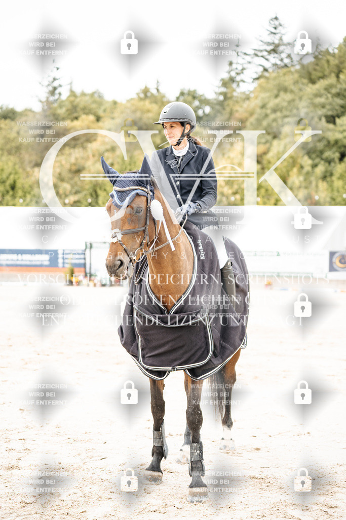 CK704885 | Turnierfotografie Pferdefotografie Trier Rheinland-Pfalz Pferdesport Reitsport Tierfotografie Sportfotografie Pferdevideo Pferdevideografie Equestrianvideography equestrianphotography  - Realisiert mit Pictrs.com