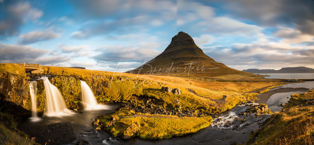 I11A0269 Panorama Kopie | Buy high-quality aviation and travel photography prints by professional photographer Timo Breidenstein. Authentic images, professionally printed, worldwide shipping. - Realisiert mit Pictrs.com