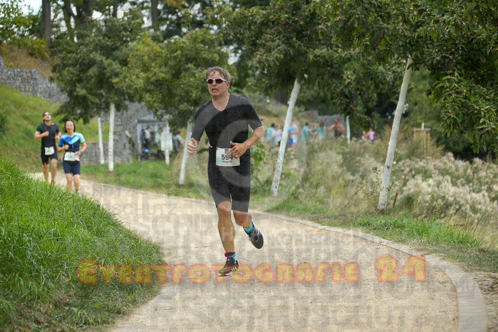 250824_1426_EX1_6186 | Sportfotografie im Rhein-Sieg Kreis, Köln, Bonn, NRW, Rheinland Pfalz, Hessen, etc. Unser Tätigkeitsfeld umfasst den Laufsport vom Volkslauf über den Marathon, Duathlon, Triathon bis zum Ultralauf wie Kölnpfad Ultra oder Schindertrail.