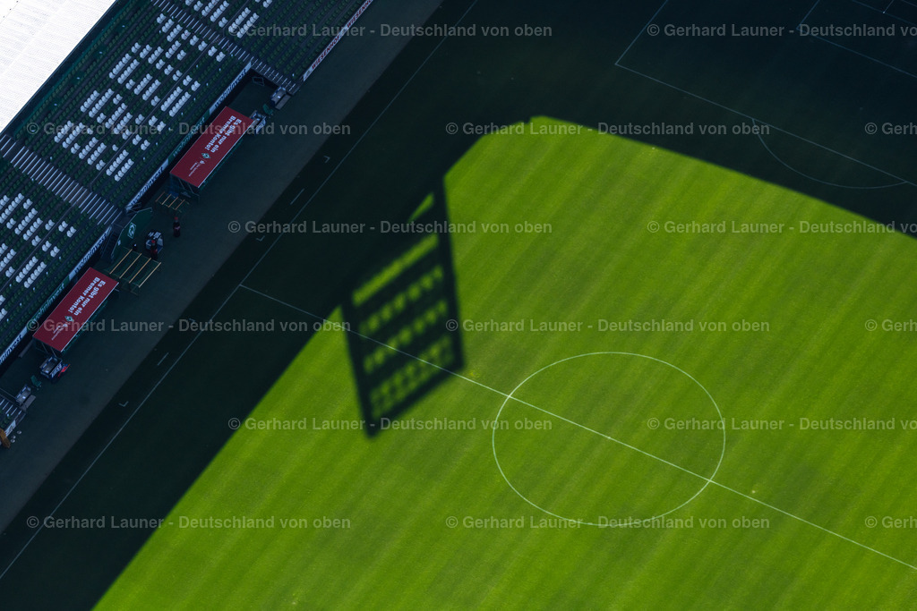 4030037 | Online-Shop für Luftbilder aus Deutschland. Seit über 45 Jahren baut Gerhard Launer das Luftbildarchiv mit unterschiedlichsten Themen stetig weiter aus.