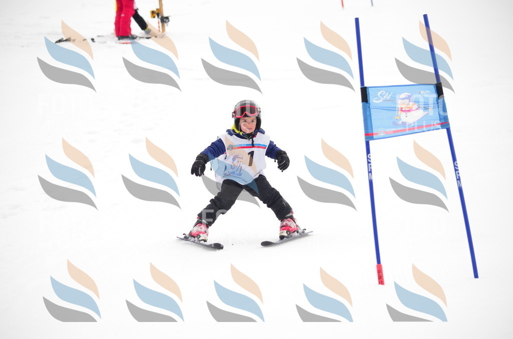 B8907 | holidayphoto