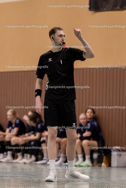 Handball I Damen I Saison 2025-2026 I Verbandsliga Süd I 15. Spieltag I HSG Kalkberg 06 - HSG Holsteinische Schweiz 240 | Schiedsrichter - Realisiert mit Pictrs.com