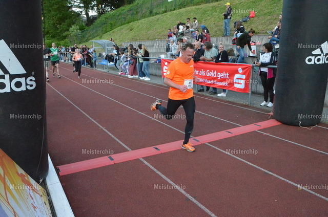 19-31-56_ | Meisterchip Fotoshop - Realisiert mit Pictrs.com