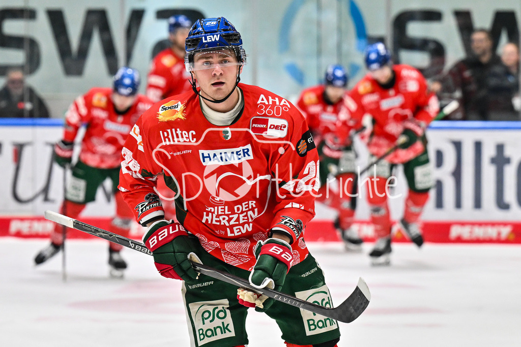 Augsburger Panther - ERC Ingolstadt | AUGSBURG, GERMANY - 12. DECEMBER: Jubel der Hausherren nach dem Treffer zum 3-2 durch Alexander BLANK (Augsburger Panther 26) / Tor / Torschuetze / Freude / Happy / während dem Match zwischen den Augsburger Panthern und dem ERC Ingolstadt am 27. Spieltag der Penny DEL im Curt Frenzel Stadion