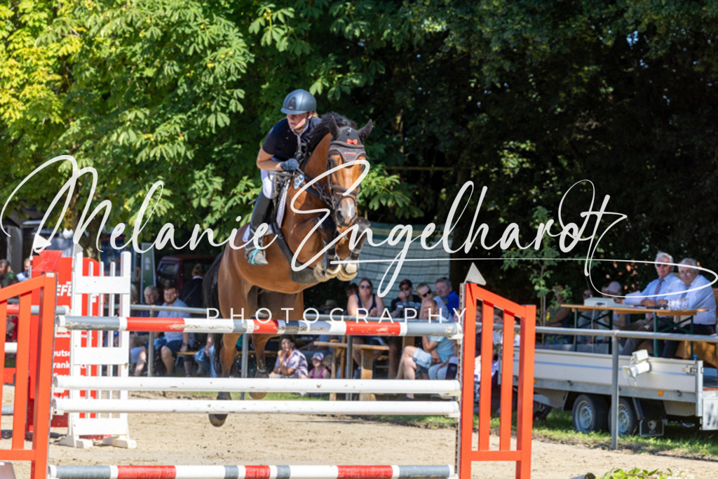 7I8A3186 | melanie-engelhardt-photography - Realisiert mit Pictrs.com