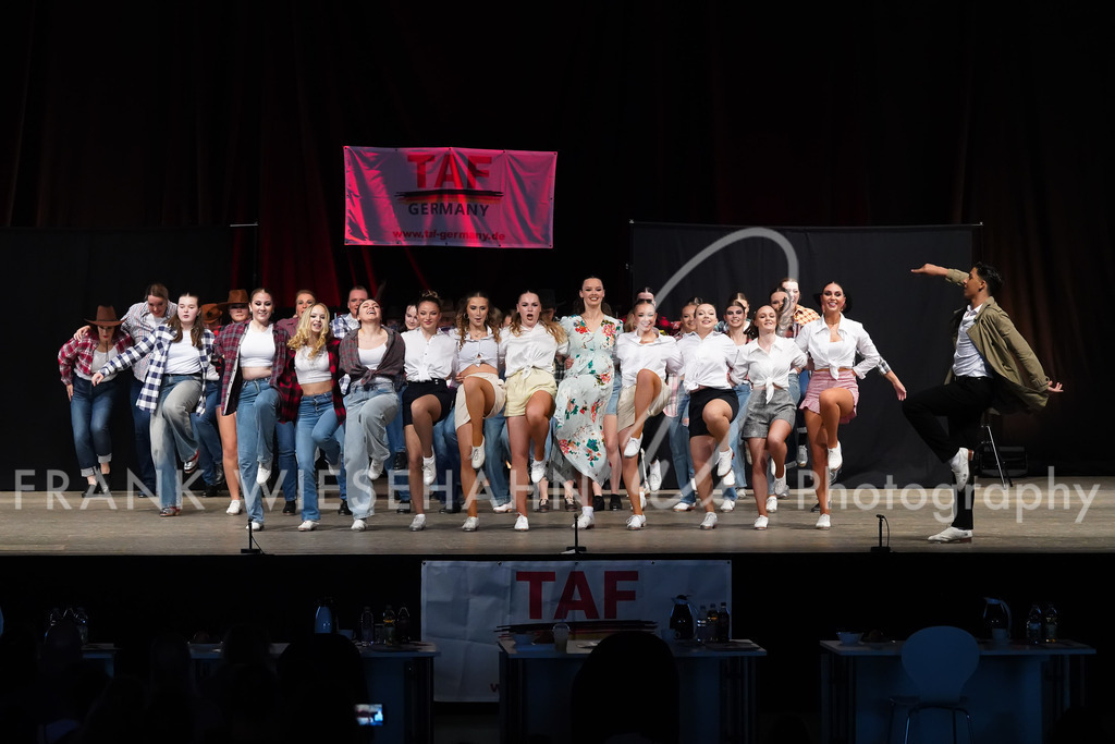 FW700675 | FRANK WIESEHAHN MEDIA - Realisiert mit Pictrs.com