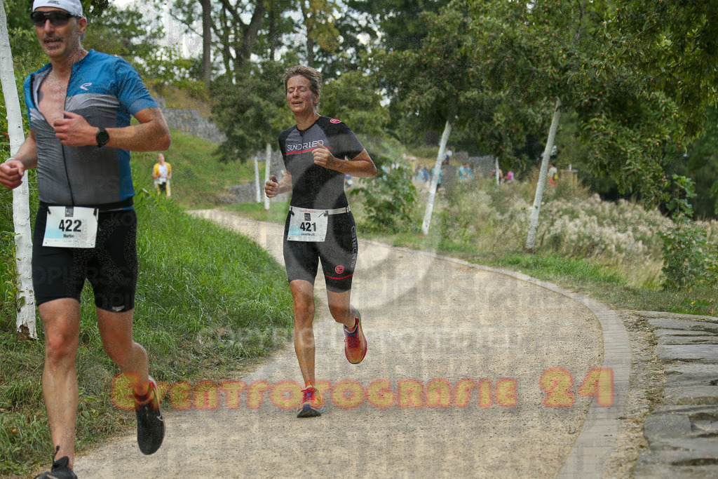 250824_1358_EX1_4485 | Sportfotografie im Rhein-Sieg Kreis, Köln, Bonn, NRW, Rheinland Pfalz, Hessen, etc. Unser Tätigkeitsfeld umfasst den Laufsport vom Volkslauf über den Marathon, Duathlon, Triathon bis zum Ultralauf wie Kölnpfad Ultra oder Schindertrail.