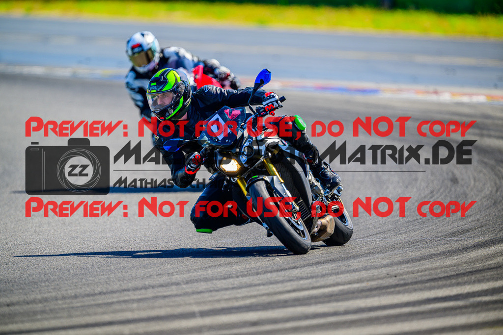 MaZZes_Fotomatrix_20250817_6007705_4003 | RL