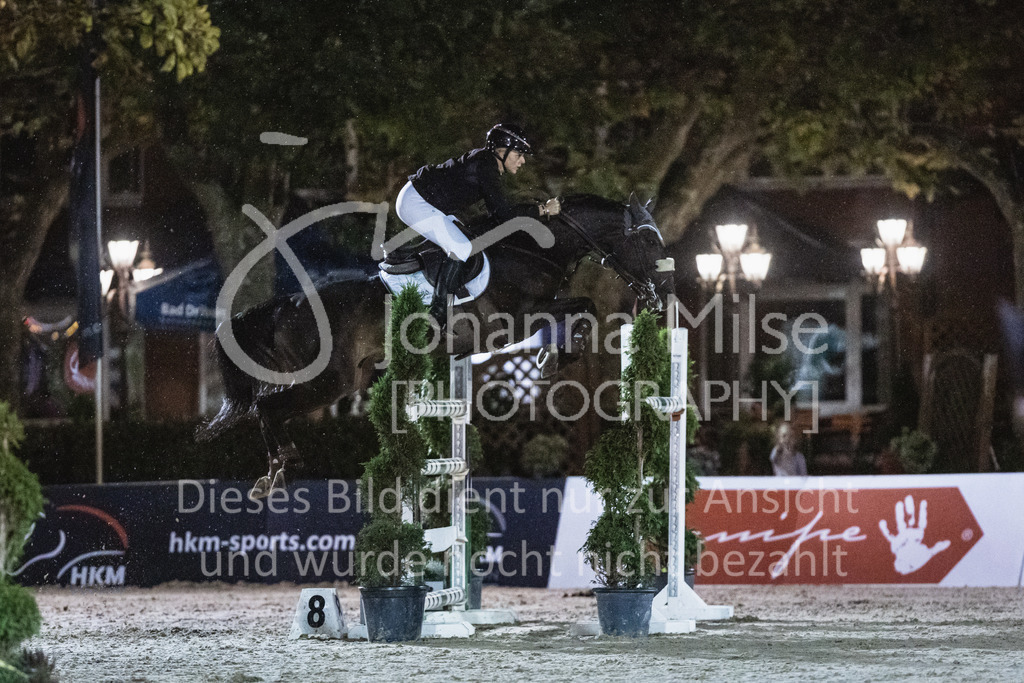 220909_OWLCh_GroßeTour-556 | Deine schönsten Turniermomente als professionelle Fotos! Entdecke hochwertige Pferdesport-Fotografie im Online-Shop. Jetzt Fotos finden & bestellen!