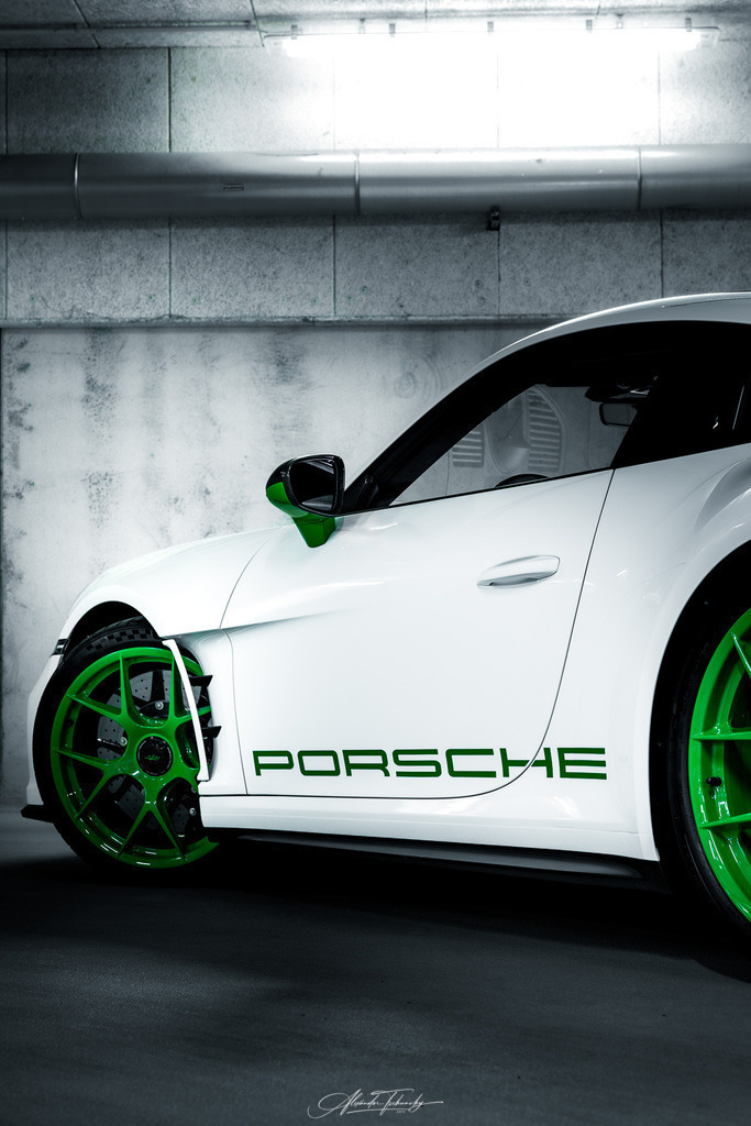 911 ST | Entdecken Sie die faszinierende Welt von Alexander Tschuncky Arts: Kreative Fotografie, atemberaubende Automobilkunst und hochwertiger Bilderdruck. Lassen Sie sich inspirieren! - Realisiert mit Pictrs.com
