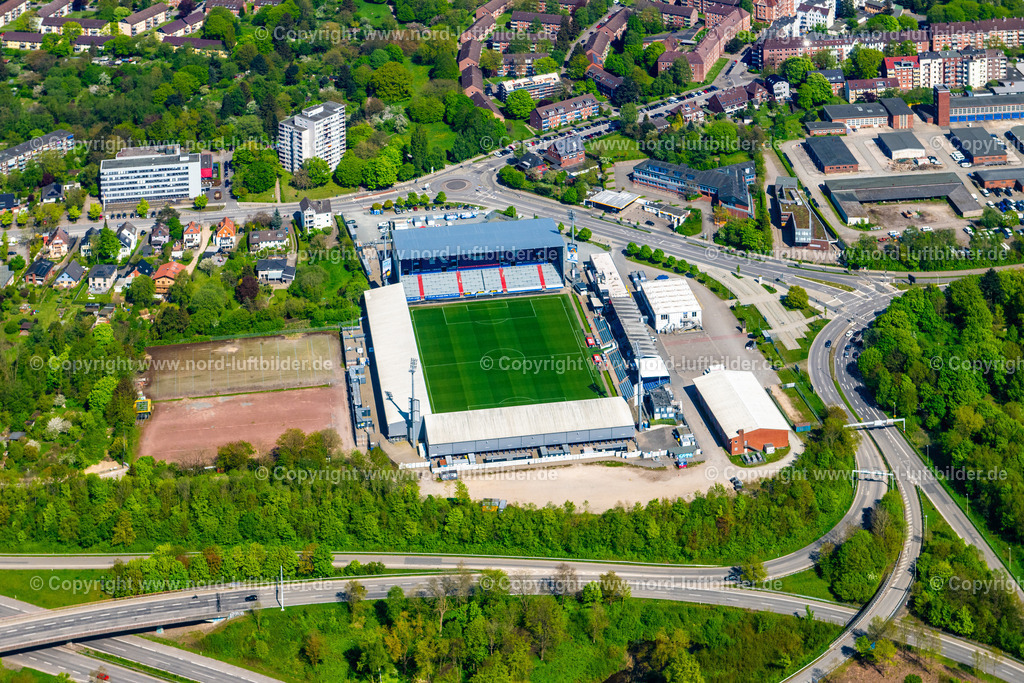Kiel_Holstein_Stadion_ELS_6073010524 | KIEL 01.05.2024 Sportstätten-Gelände der Arena des Stadion  Holstein-Stadion am Westring im Ortsteil Wik in Kiel im Bundesland Schleswig-Holstein, Deutschland. Weiterführende Informationen bei: Danker Bau GmbH,  Kieler Sportvereinigung Holstein von 1900 e.V.. // Sports facility grounds of the Arena stadium Holstein-Stadion on Westring in the district Wik in Kiel in the state Schleswig-Holstein, Germany. Further information at: Danker Bau GmbH,  Kieler Sportvereinigung Holstein von 1900 e.V.. Foto: Martin Elsen
