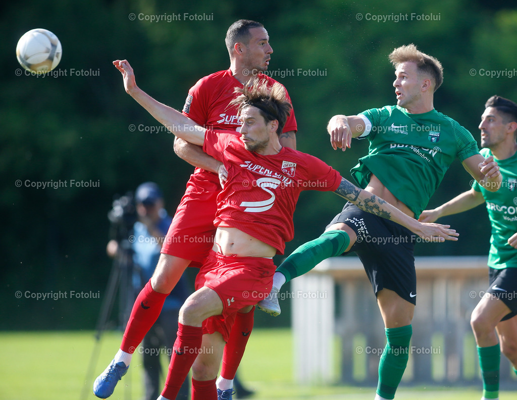 A_LUI_250524_05 | SPORT,FUSSBALL,LT1 OOE LIGA ASKOE OEDT-UNION PROCON DIETACH 25.05.2024 IM BILD: ELVIR HUSKIC   (OEDT)  UND DENIS BERISHA (DIETACH FOTO:FOTOLUI