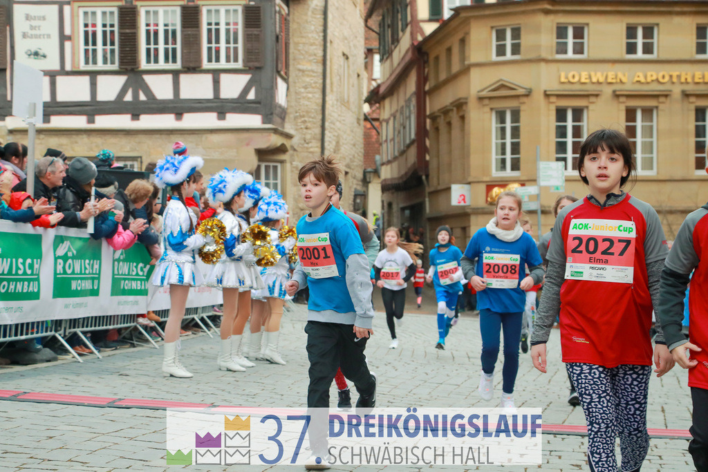 AOK JuniorCup 400m | 3Koenigslauf 2023 - Realisiert mit Pictrs.com