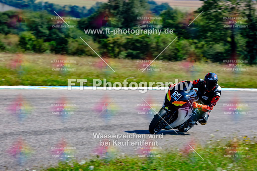 034-3972 | Hier findet Ihr Bilder von Touristenfahrten auf der Nürburgring Nordschleife oder von anderen Veranstaltungen die ich besucht habe. Viel Spass beim Durch Schauen 