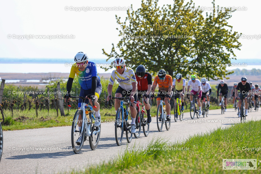 IMG_1755 | @sportshot_your_pictrs #yourpictures#roadtowm2029 #nrm #neusiedlerseeradmarathon #neusiedlersee #neusiedlerseetourismus #burgenland #mörbisch #nrm26 #burgenlandtourismus #voglundco #poweredbyburgenlandtourismus #radsport #rad #marathon #ucigranfondo #visitburgenland #ucigranfondoworldseries