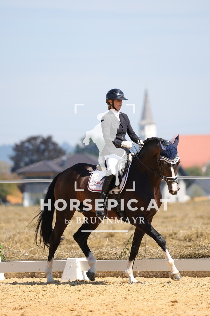 0P6A9633 | Willkommen bei Brunnmayr - Design & Fotografie – Ihrem Spezialisten für Reitturniere und Pferdeveranstaltungen in Oberösterreich, Salzburg und Bayern! Seit über 17 Jahren sind wir leidenschaftlich dabei.