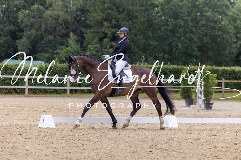7I8A5004 | melanie-engelhardt-photography - Realisiert mit Pictrs.com