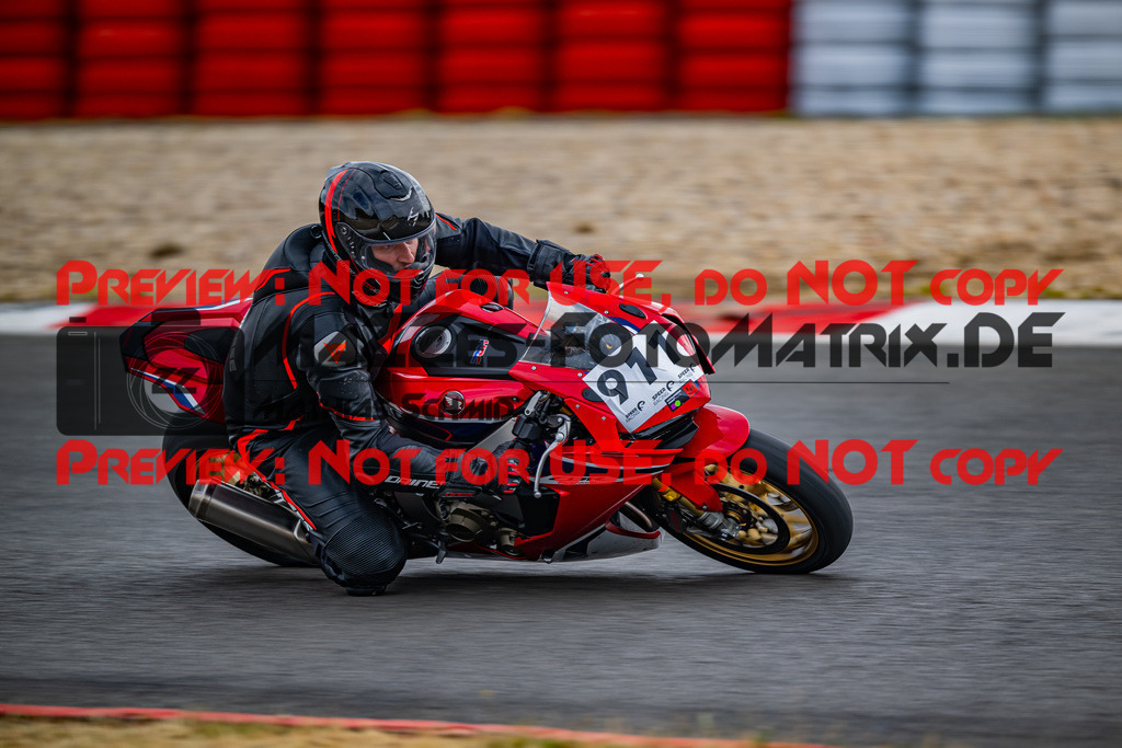 MaZZes_FotoMatrix_230719_1342 | ROT