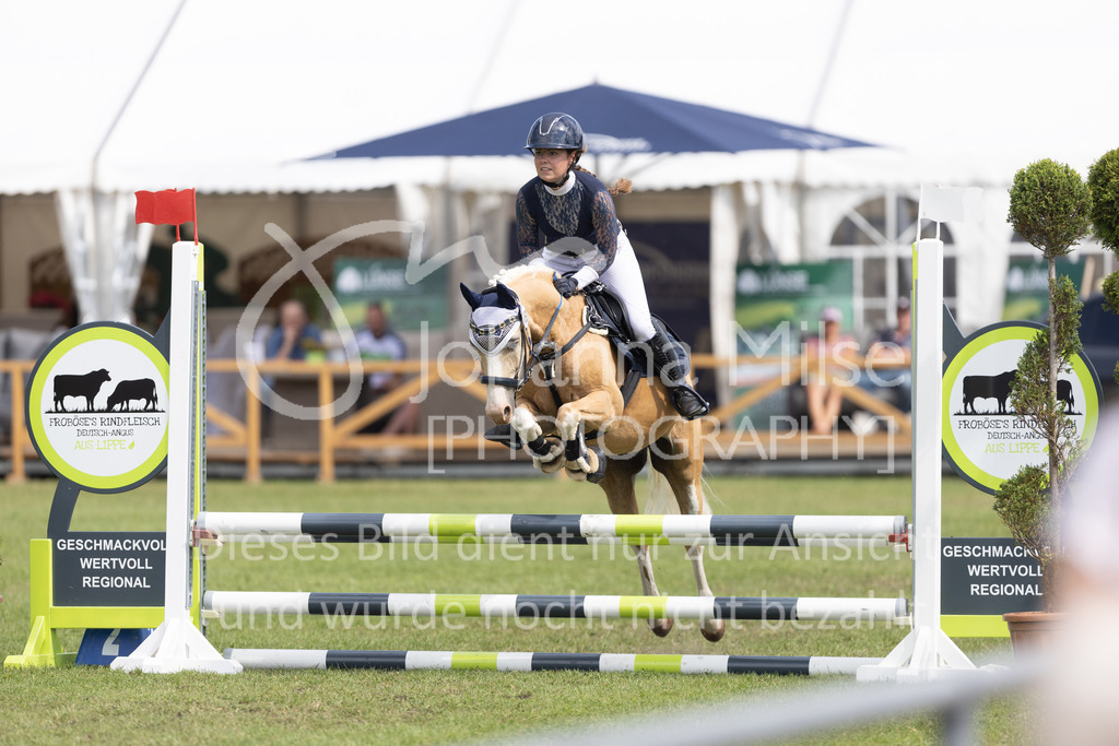 230714_LC_Mini-203 | Deine schönsten Turniermomente als professionelle Fotos! Entdecke hochwertige Pferdesport-Fotografie im Online-Shop. Jetzt Fotos finden & bestellen!