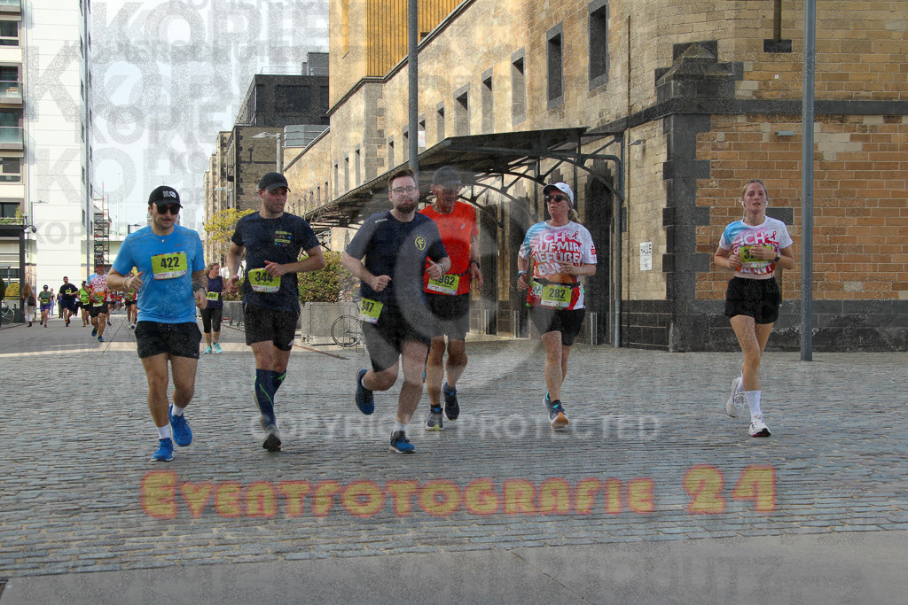 250920_1502_EV4_7923 | Sportfotografie im Rhein-Sieg Kreis, Köln, Bonn, NRW, Rheinland Pfalz, Hessen, etc. Unser Tätigkeitsfeld umfasst den Laufsport vom Volkslauf über den Marathon, Duathlon, Triathon bis zum Ultralauf wie Kölnpfad Ultra oder Schindertrail.